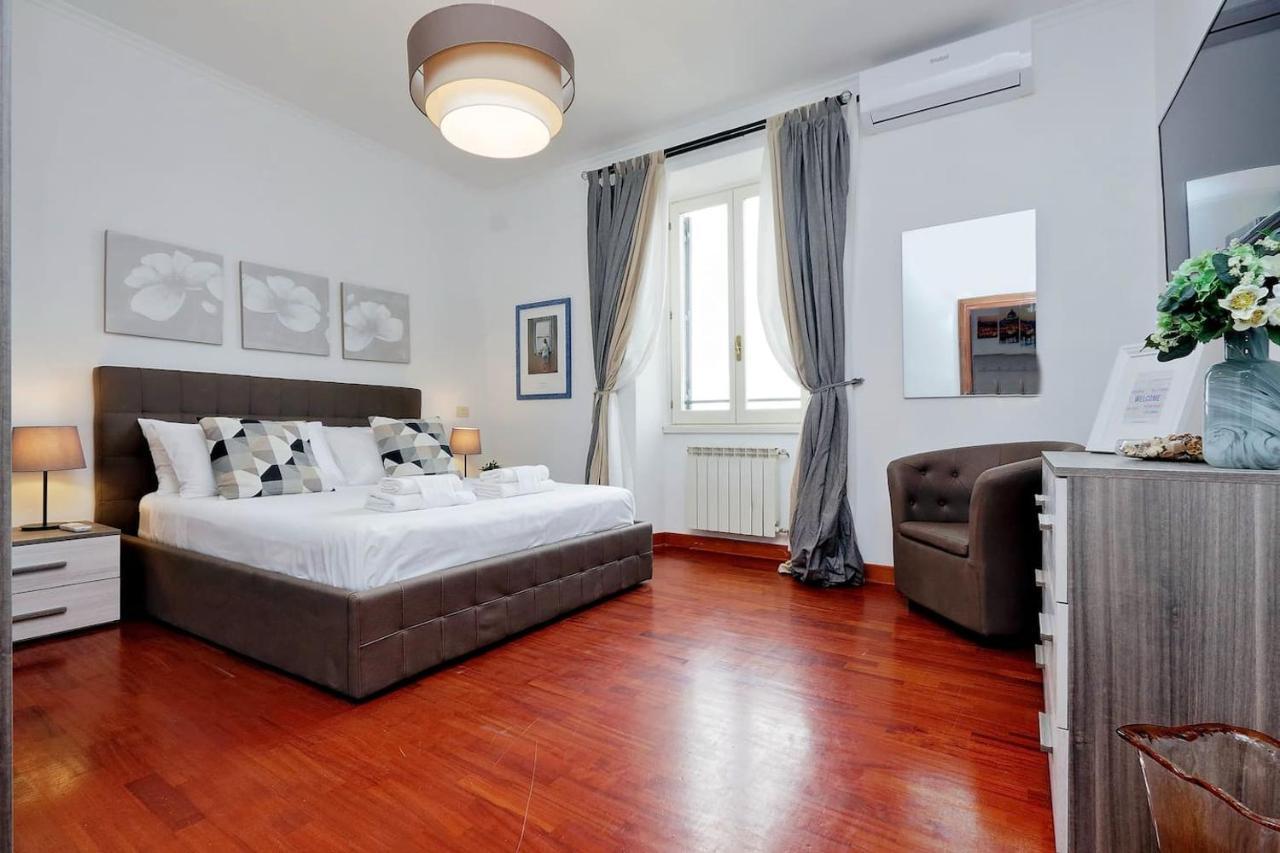 Colosseo Sunset Apartment Рим Экстерьер фото